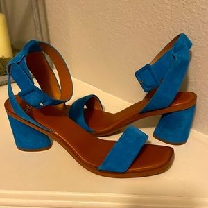 Womens Suede Sandals